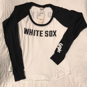 Victoria’s Secret PINK Chicago White Sox T-Shirt M